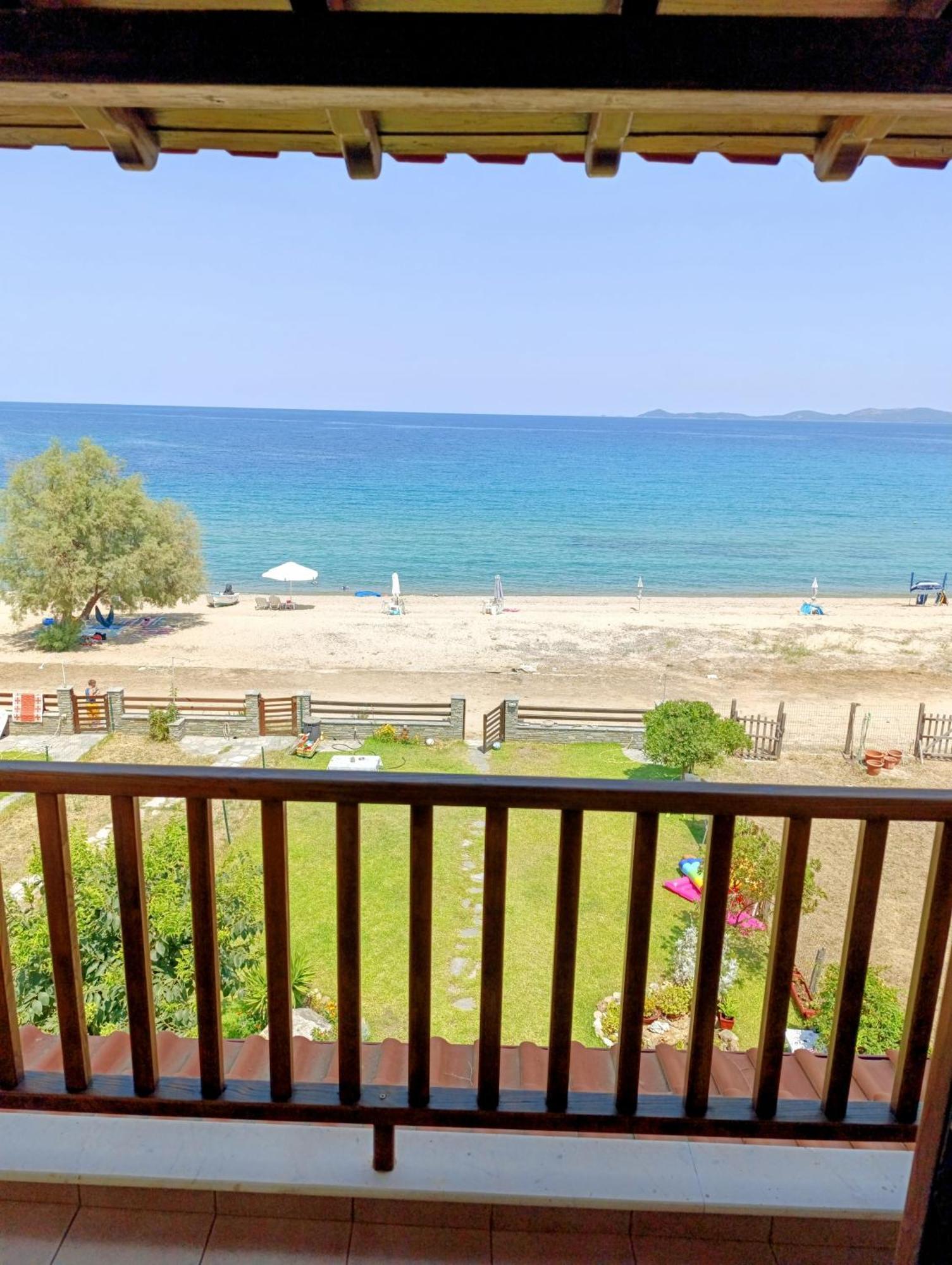 Villa Xd Al Mare Ierissos Exterior foto